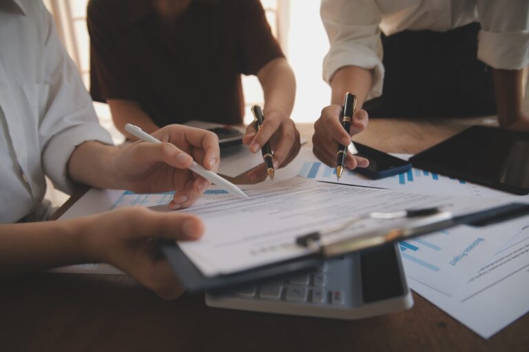 Loan Portfolio Diversification: Your 2025 Survival Strategy